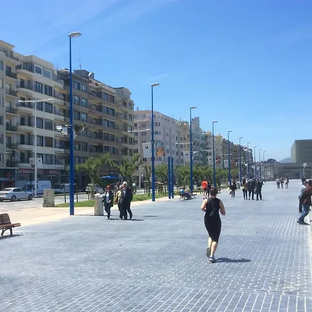 Oteiza Cerca De La Playa De La Zurriola Apartman *
